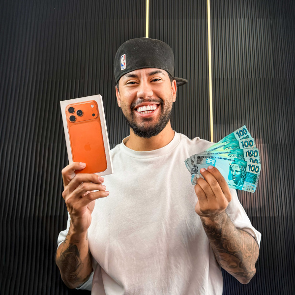 EDIÇÃO ESPECIAL - IPHONE 17 PRO MAX OU 9.000 NO PIX 